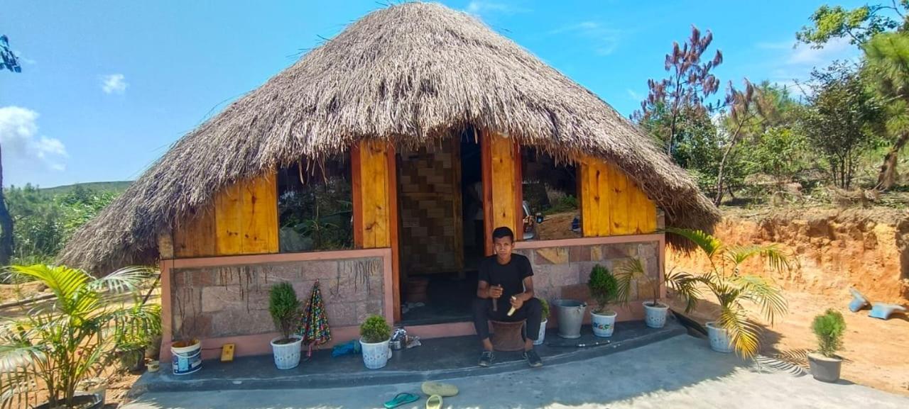 Meikha Homestay Pynursla Esterno foto