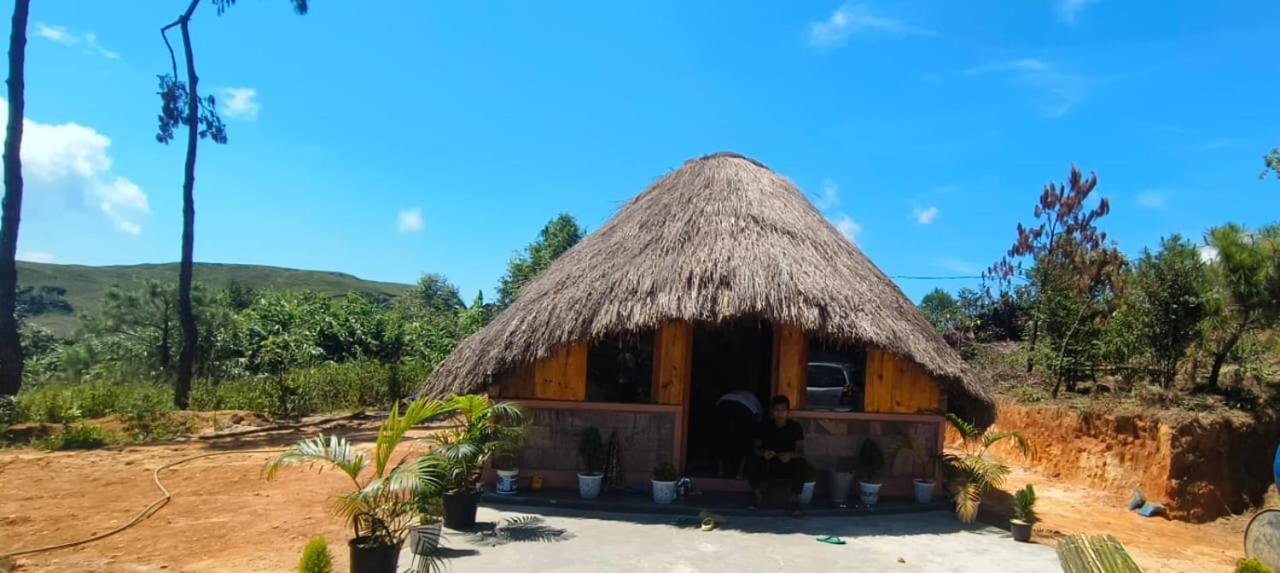 Meikha Homestay Pynursla Esterno foto